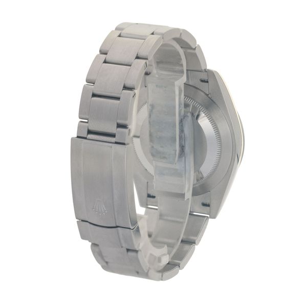 Rolex Oyster Perpetual 124300